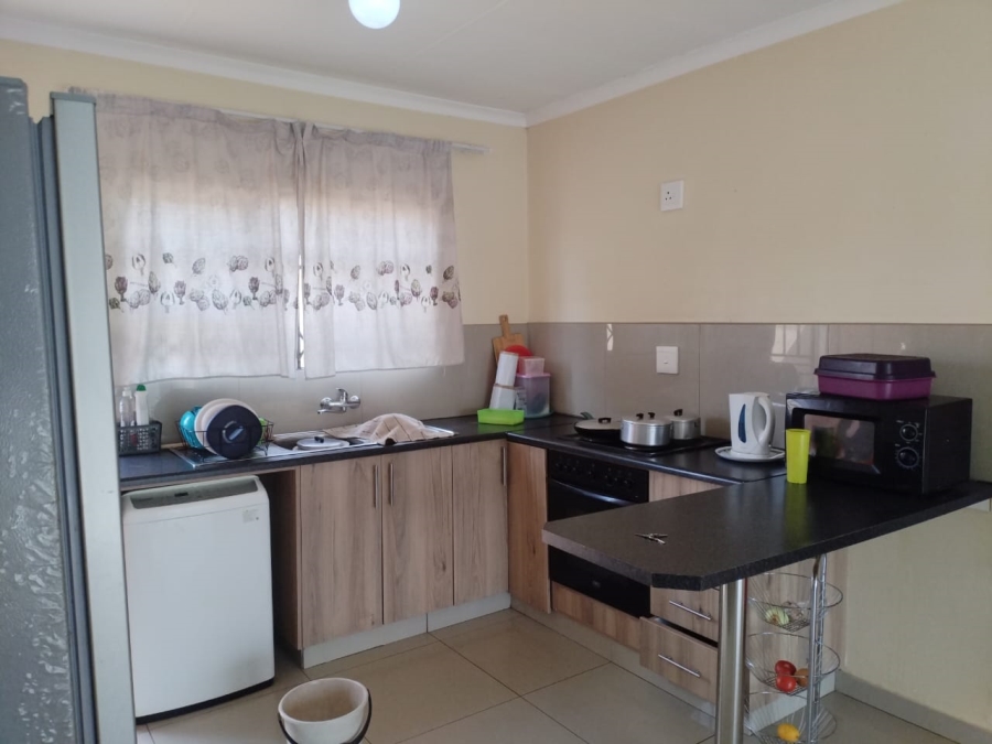 3 Bedroom Property for Sale in Dawn Park Gauteng