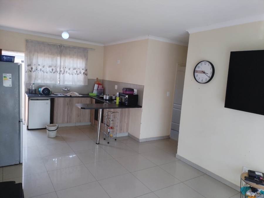 3 Bedroom Property for Sale in Dawn Park Gauteng