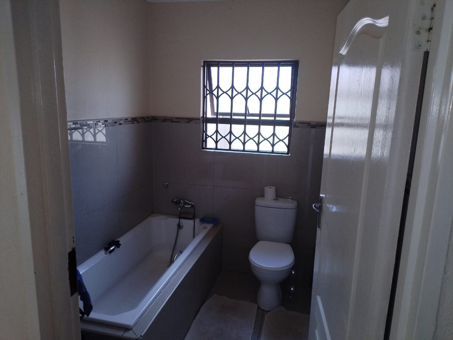 3 Bedroom Property for Sale in Dawn Park Gauteng