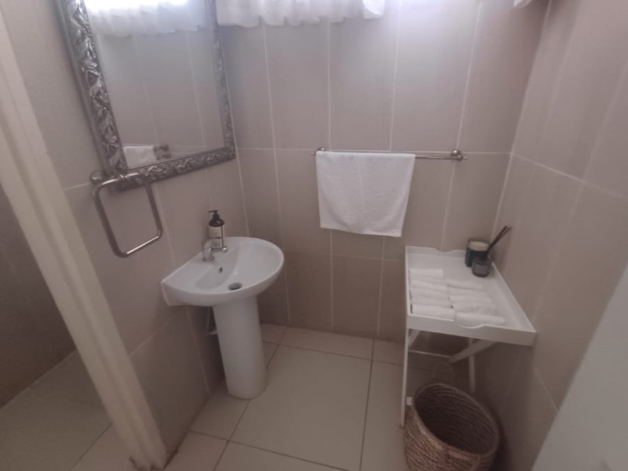 5 Bedroom Property for Sale in Houghton Estate Gauteng