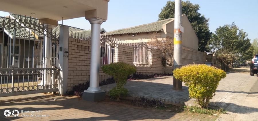 3 Bedroom Property for Sale in Leondale Gauteng