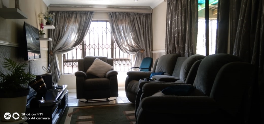 3 Bedroom Property for Sale in Leondale Gauteng