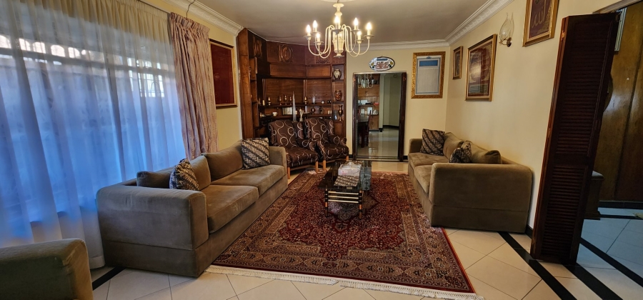 4 Bedroom Property for Sale in Laudium Gauteng