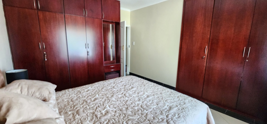 4 Bedroom Property for Sale in Laudium Gauteng