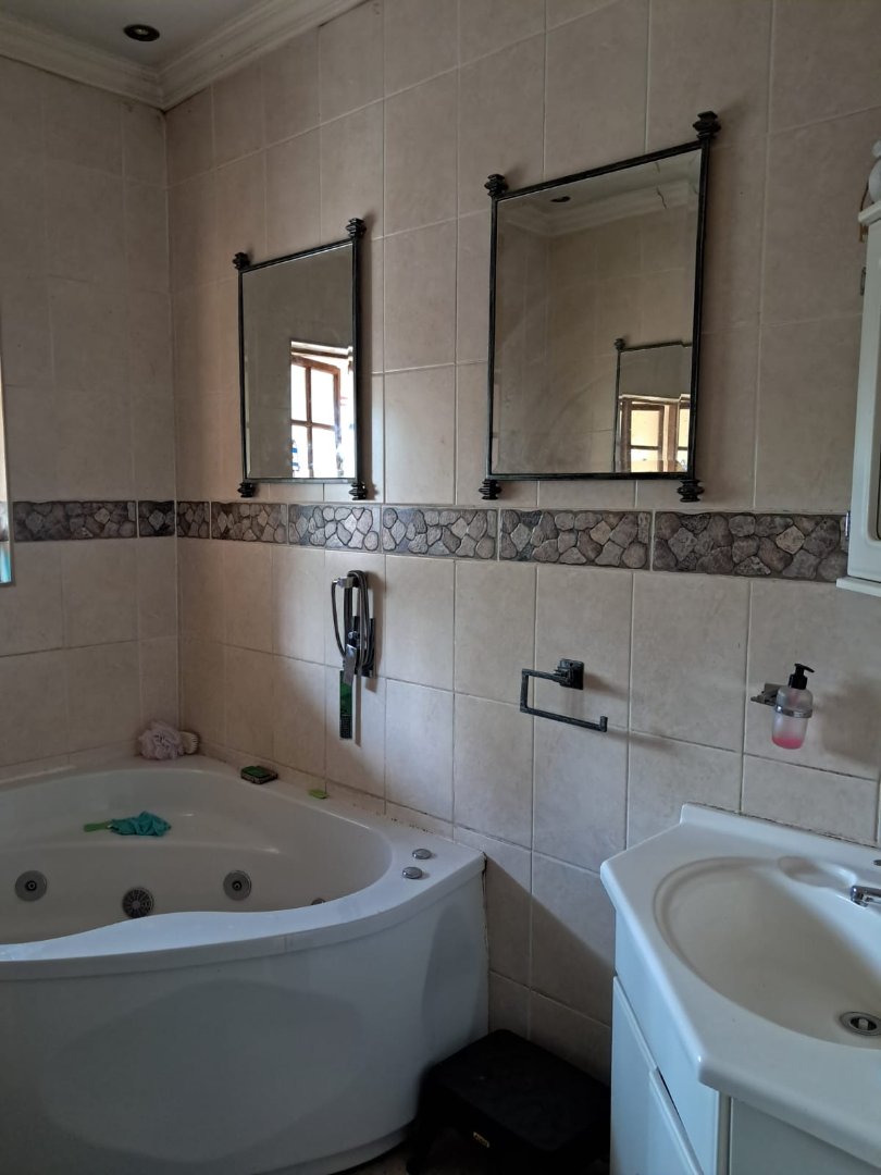 3 Bedroom Property for Sale in Proclamation Hill Gauteng