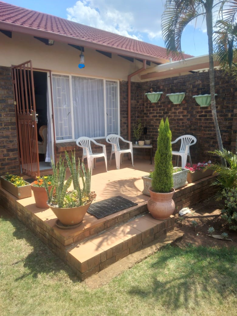 3 Bedroom Property for Sale in The Orchards Gauteng