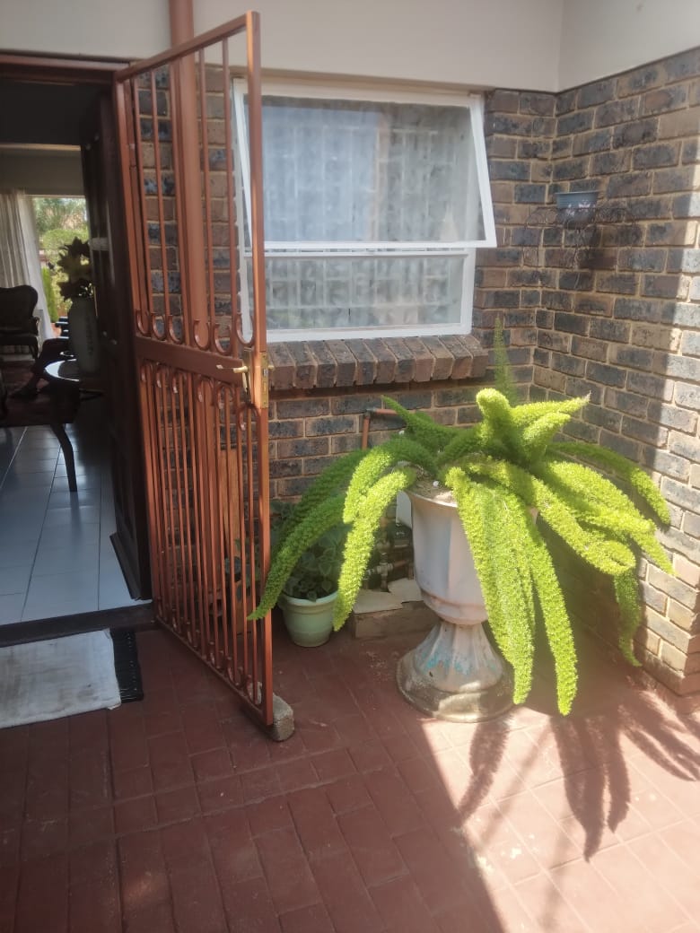 3 Bedroom Property for Sale in The Orchards Gauteng