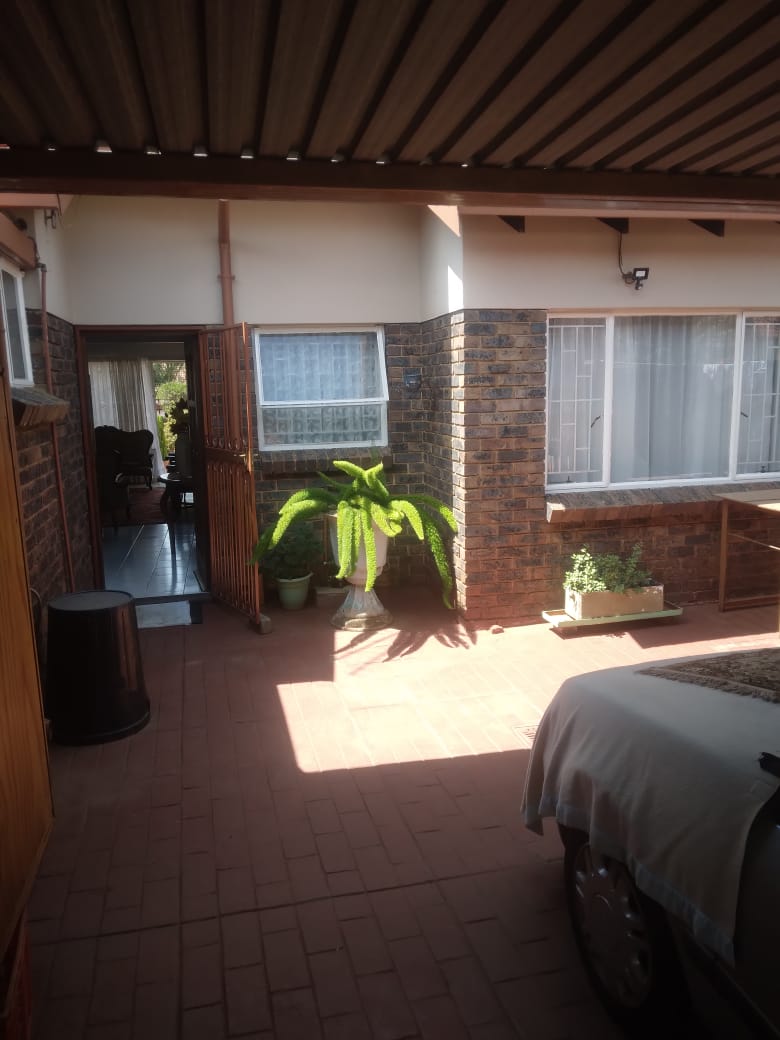 3 Bedroom Property for Sale in The Orchards Gauteng