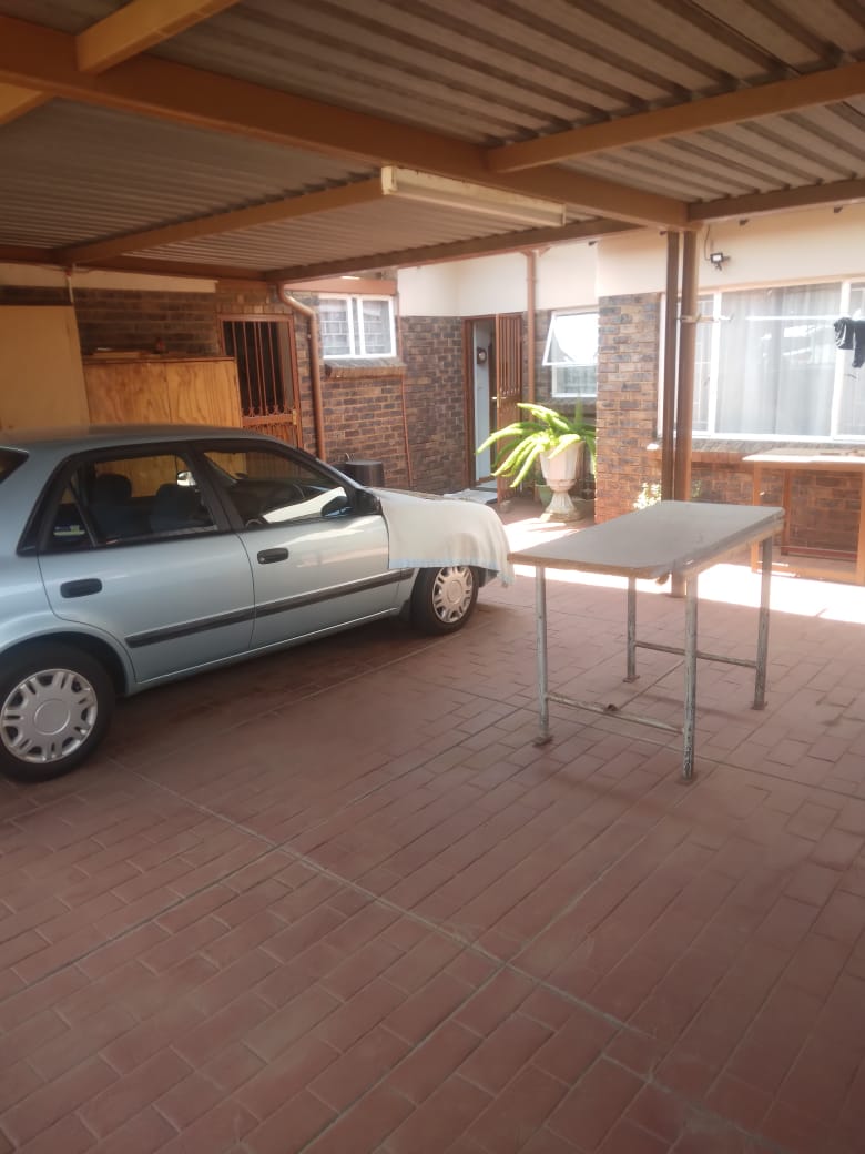 3 Bedroom Property for Sale in The Orchards Gauteng