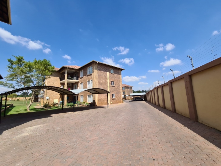 2 Bedroom Property for Sale in Valhalla Gauteng