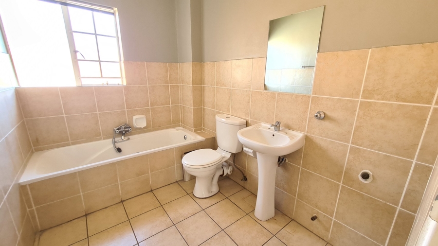 2 Bedroom Property for Sale in Valhalla Gauteng