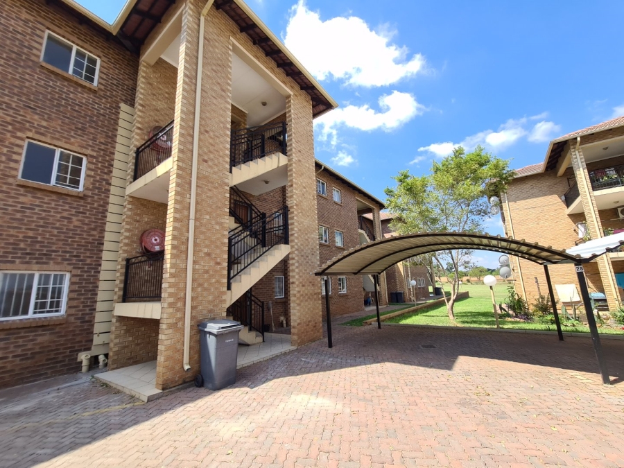 2 Bedroom Property for Sale in Valhalla Gauteng