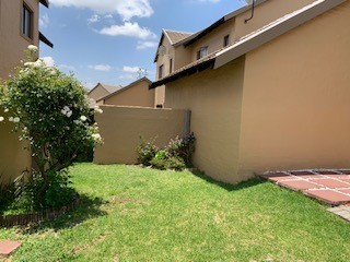 To Let 2 Bedroom Property for Rent in Carlswald Gauteng