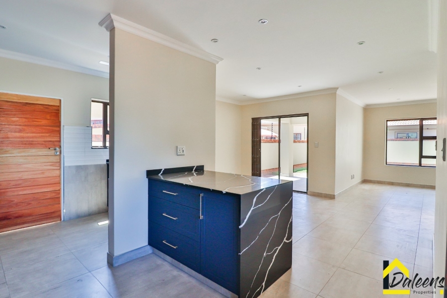 5 Bedroom Property for Sale in Comet Gauteng