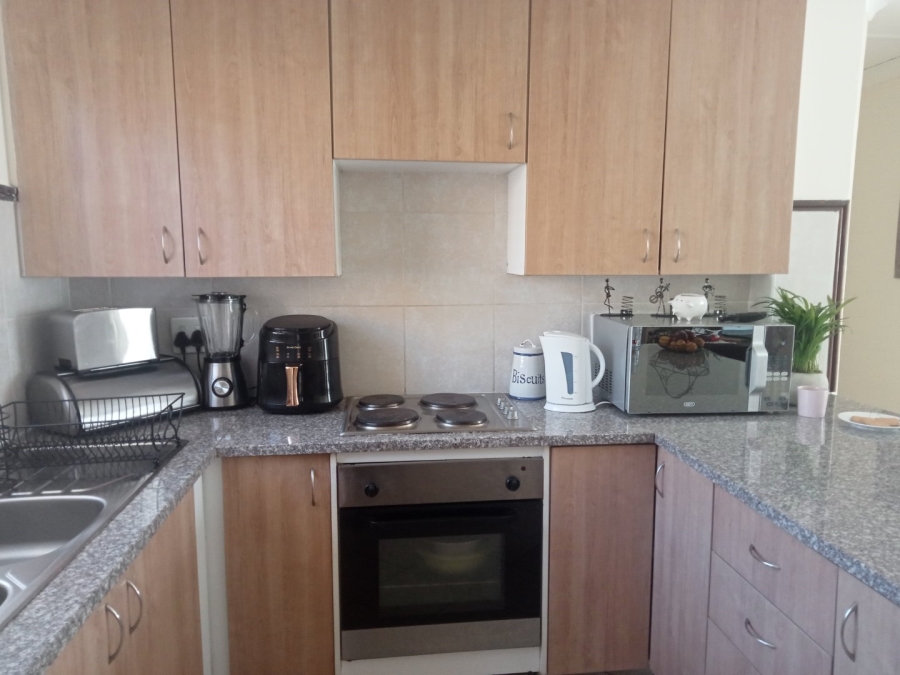 2 Bedroom Property for Sale in Noordwyk Gauteng