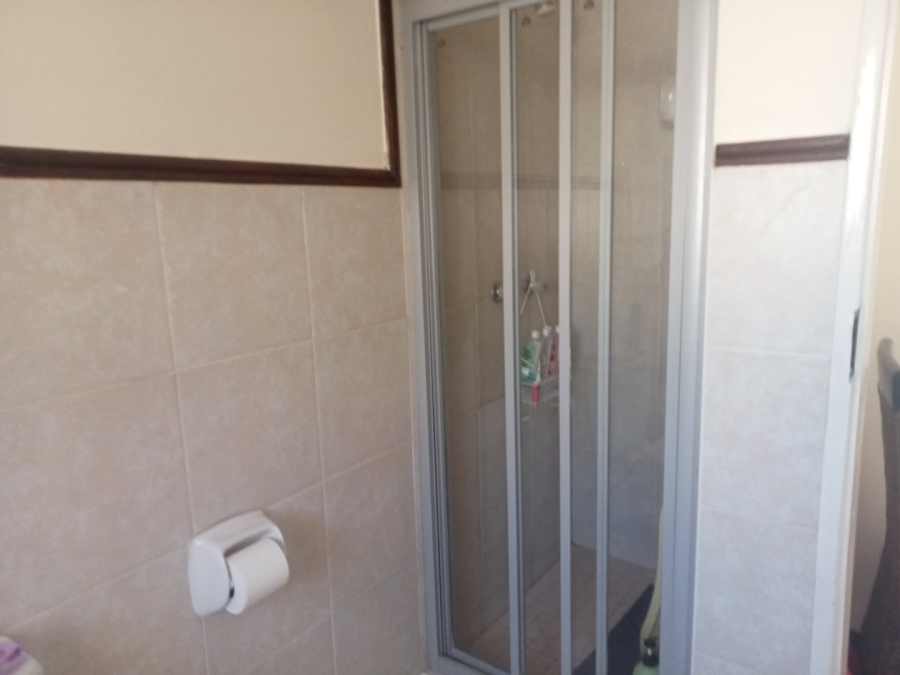 2 Bedroom Property for Sale in Noordwyk Gauteng