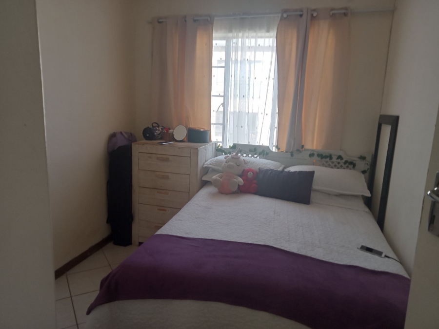 2 Bedroom Property for Sale in Noordwyk Gauteng