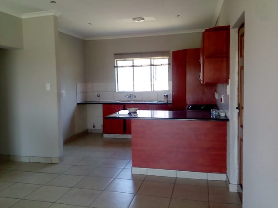 To Let 3 Bedroom Property for Rent in Willowbrook Gauteng