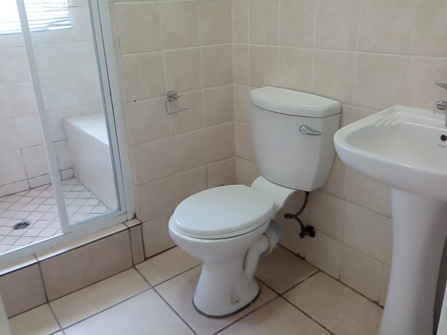 To Let 3 Bedroom Property for Rent in Willowbrook Gauteng