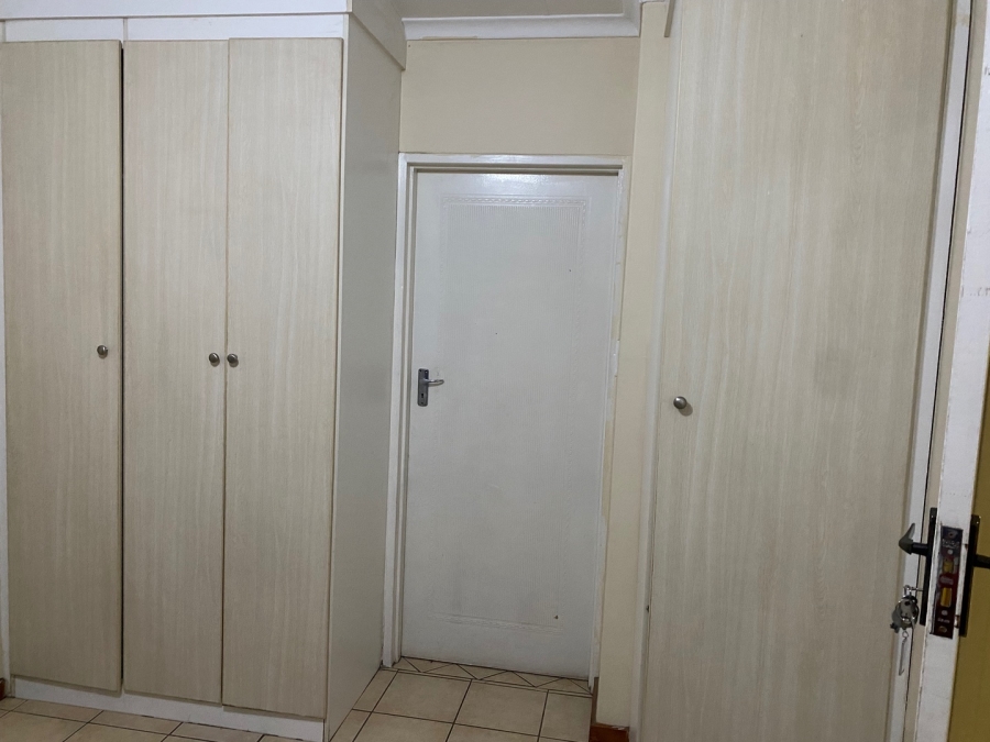 2 Bedroom Property for Sale in Noordwyk Gauteng