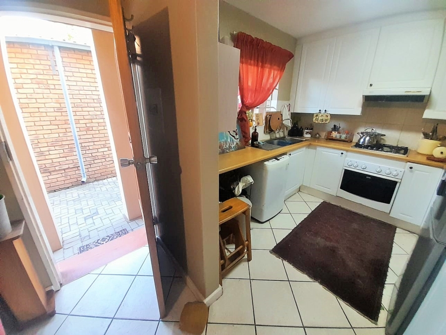 2 Bedroom Property for Sale in Amberfield Gauteng