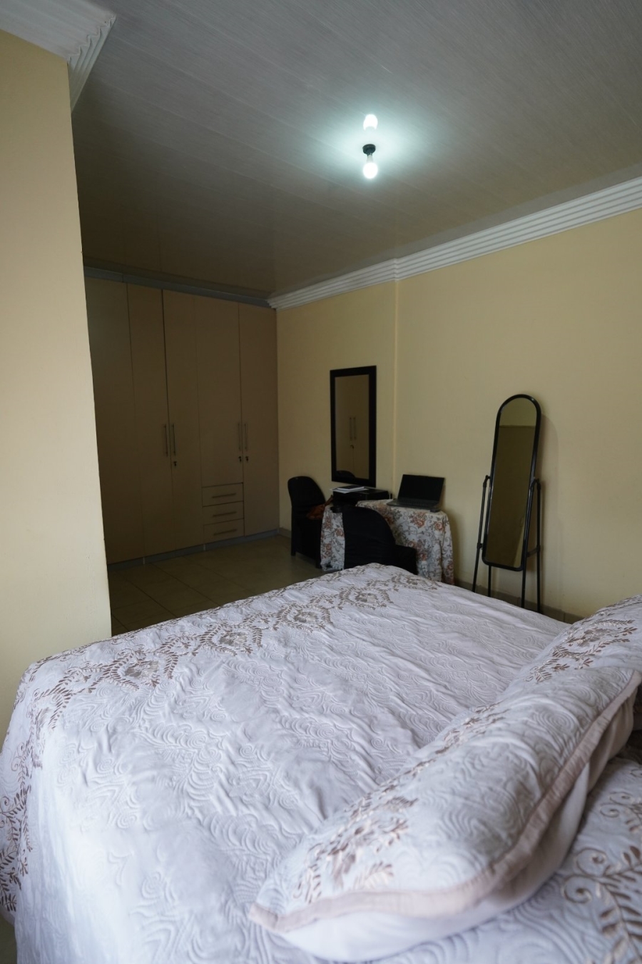 4 Bedroom Property for Sale in Lotus Gardens Gauteng