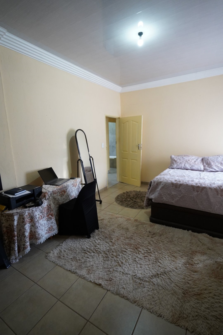 4 Bedroom Property for Sale in Lotus Gardens Gauteng