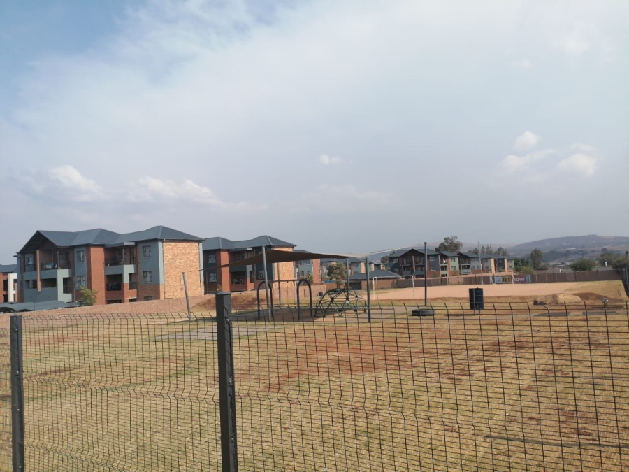 2 Bedroom Property for Sale in Olifantsvlei Gauteng