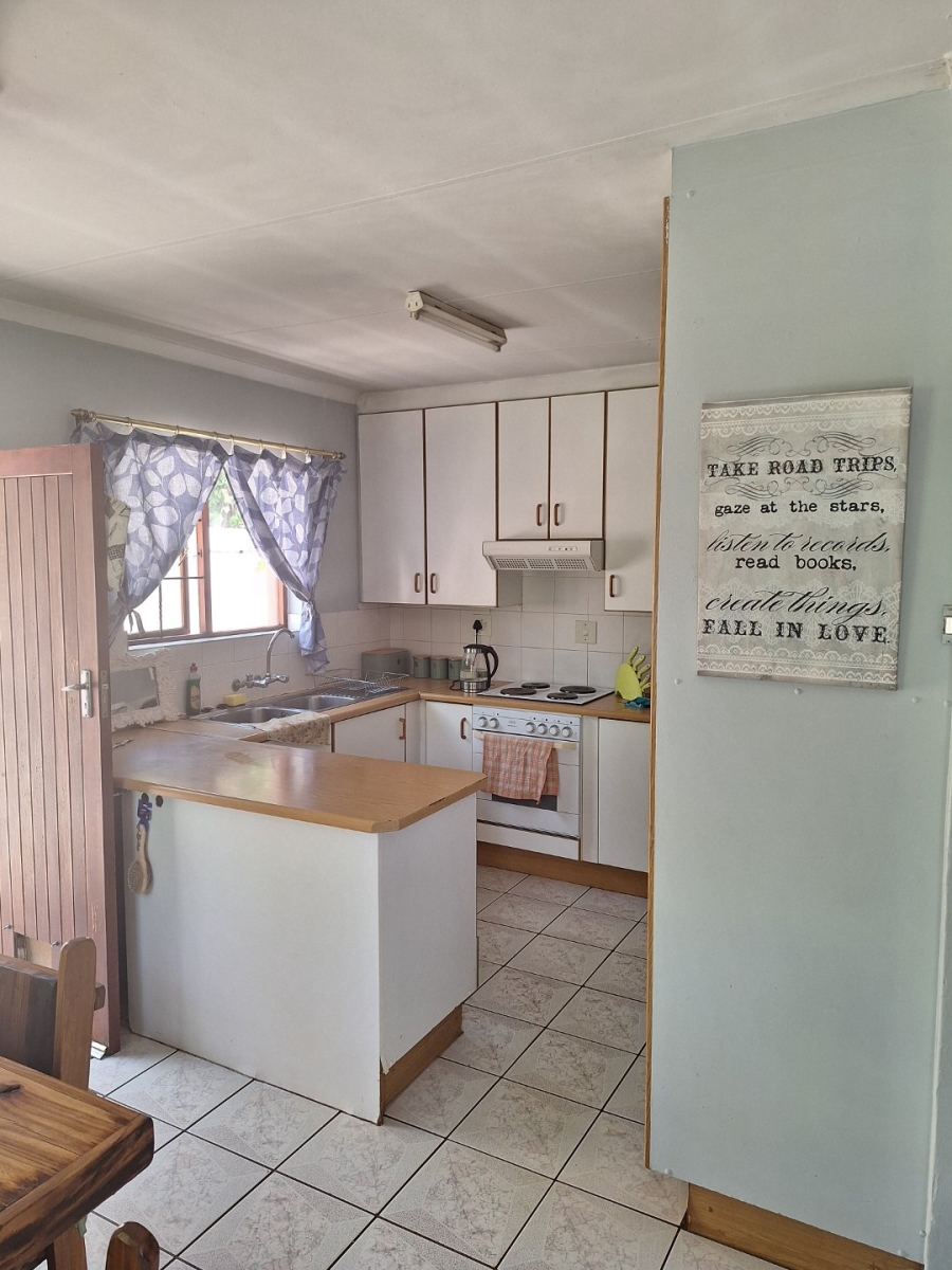 To Let 2 Bedroom Property for Rent in Zwartkop Gauteng