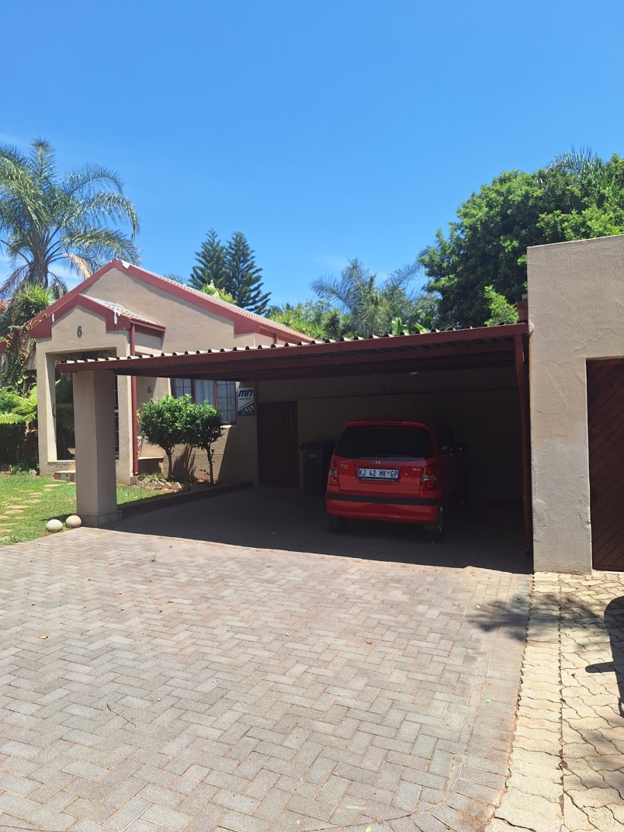 To Let 2 Bedroom Property for Rent in Zwartkop Gauteng