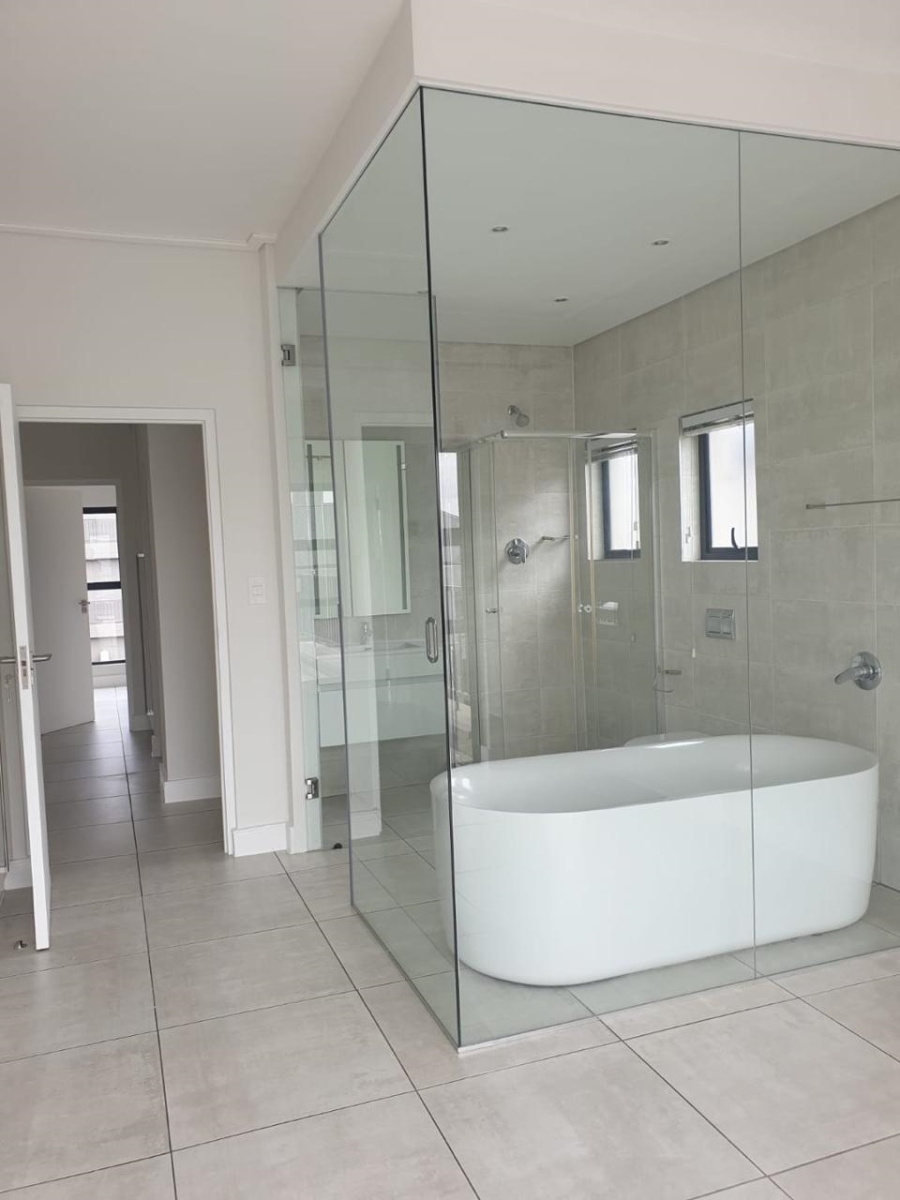 To Let 2 Bedroom Property for Rent in Waterfall Gauteng