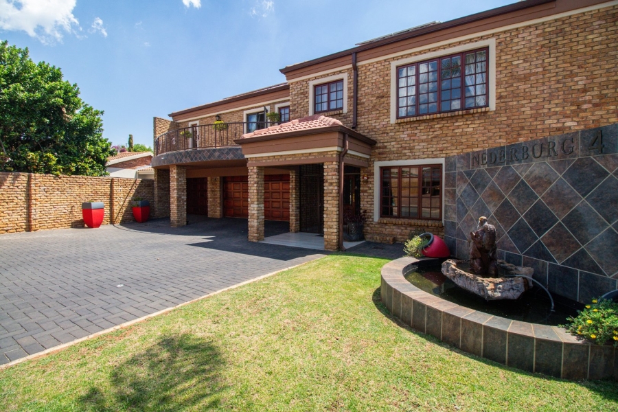 4 Bedroom Property for Sale in Glen Erasmia Gauteng