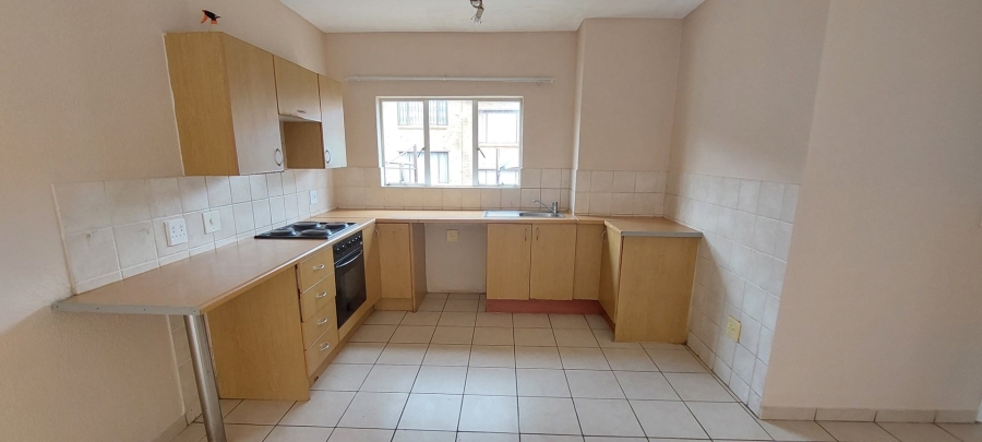 To Let 2 Bedroom Property for Rent in Meredale Gauteng