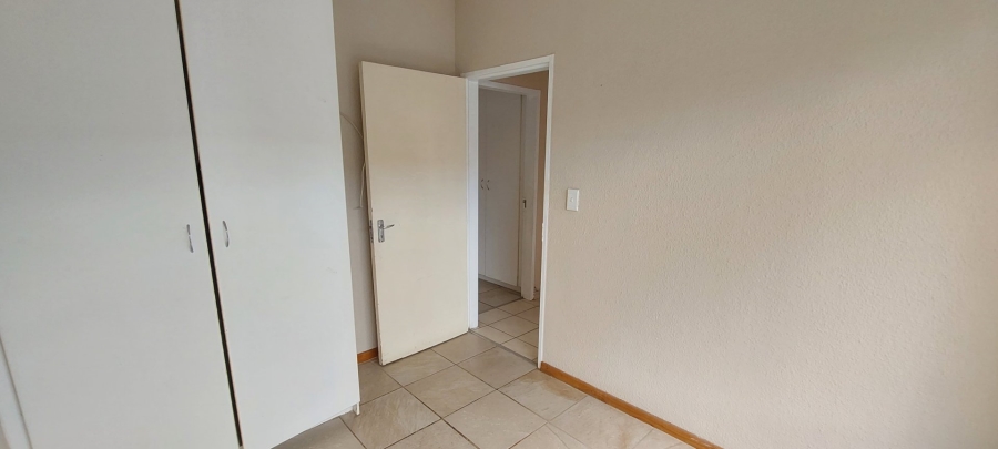 To Let 2 Bedroom Property for Rent in Meredale Gauteng