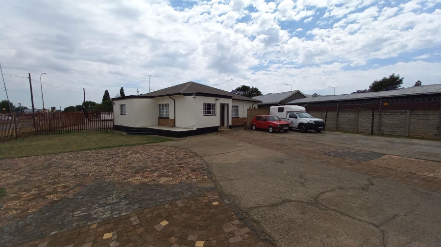 3 Bedroom Property for Sale in Witpoortjie Gauteng