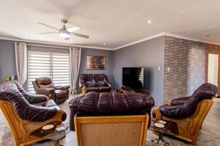 2 Bedroom Property for Sale in Strubenvale Gauteng