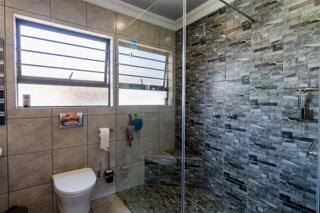 2 Bedroom Property for Sale in Strubenvale Gauteng