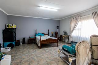 2 Bedroom Property for Sale in Strubenvale Gauteng