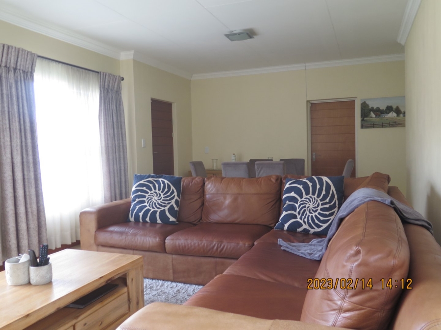 To Let 3 Bedroom Property for Rent in Pomona Gauteng