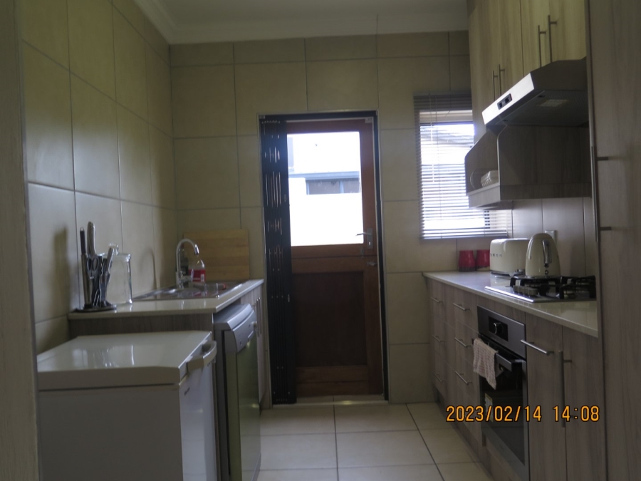 To Let 3 Bedroom Property for Rent in Pomona Gauteng