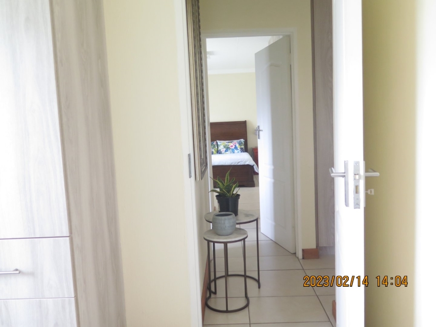 To Let 3 Bedroom Property for Rent in Pomona Gauteng