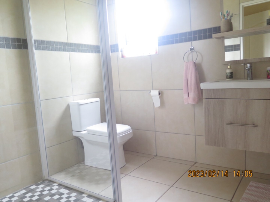 To Let 3 Bedroom Property for Rent in Pomona Gauteng