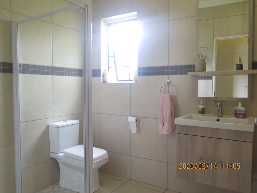 To Let 3 Bedroom Property for Rent in Pomona Gauteng