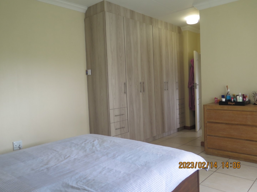 To Let 3 Bedroom Property for Rent in Pomona Gauteng