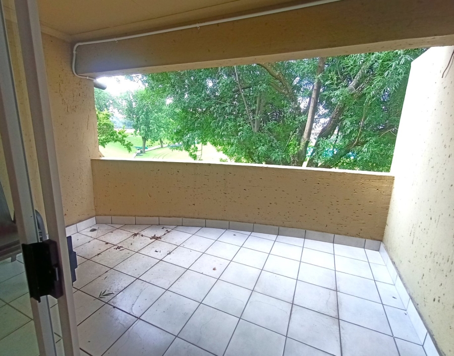 To Let 2 Bedroom Property for Rent in Illovo Gauteng