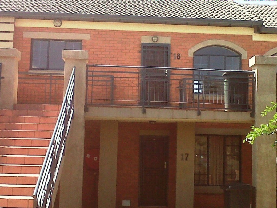 To Let 2 Bedroom Property for Rent in Mooikloof Ridge Gauteng