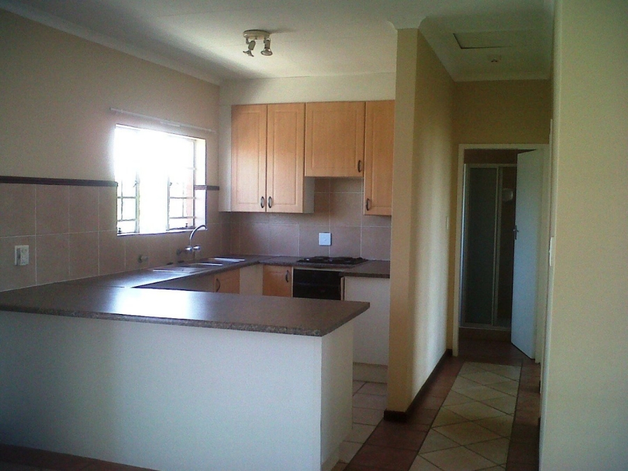 To Let 2 Bedroom Property for Rent in Mooikloof Ridge Gauteng