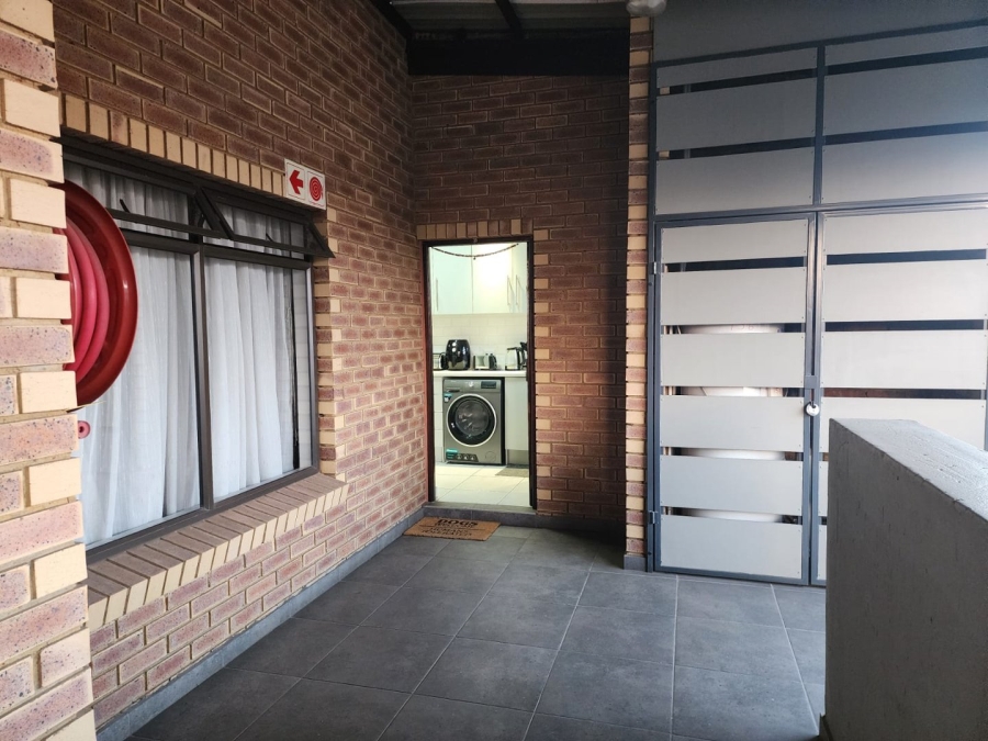 To Let 2 Bedroom Property for Rent in Eveleigh Gauteng