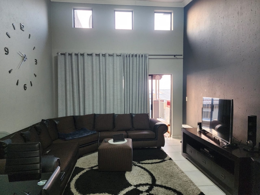 To Let 2 Bedroom Property for Rent in Eveleigh Gauteng