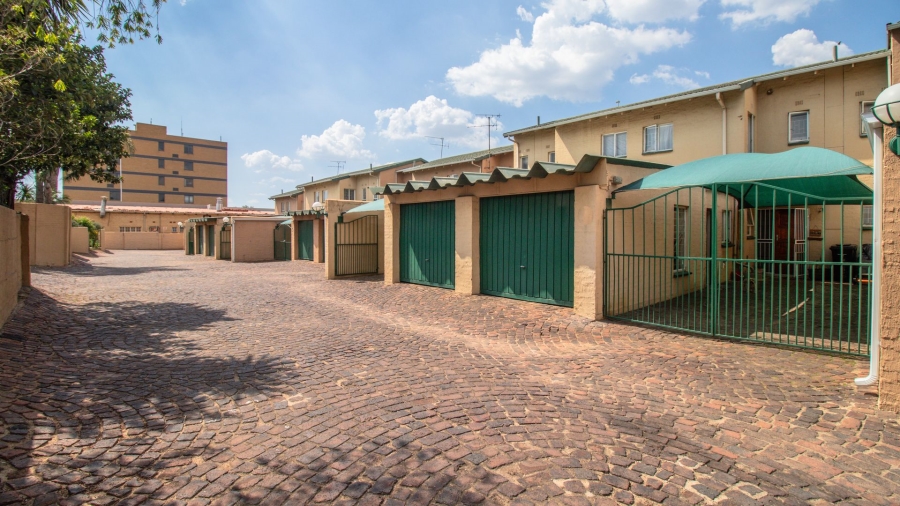 3 Bedroom Property for Sale in Aston Manor Gauteng